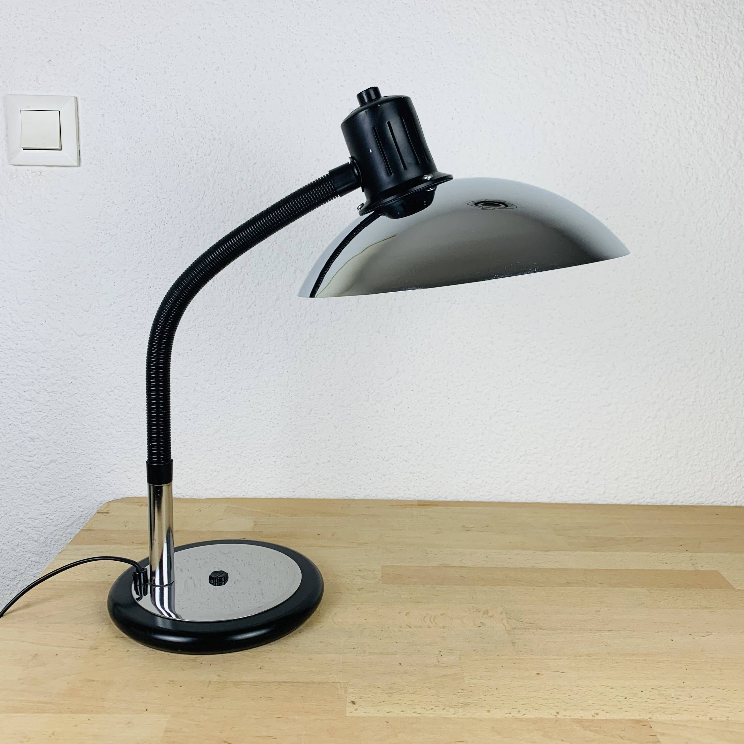 Lampe de bureau Aluminor chrome vintage