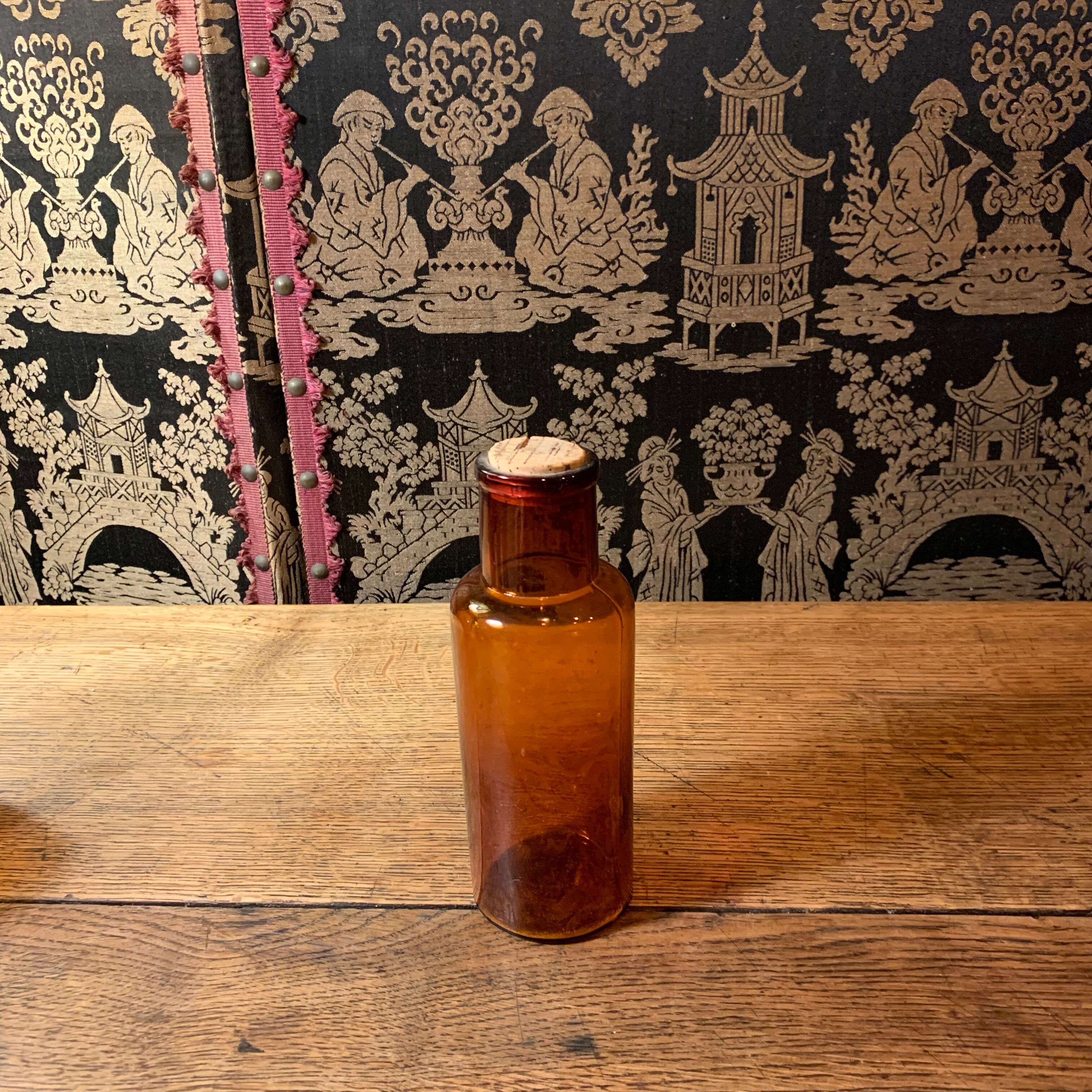 Lot de 5 flacons d'apothicaire