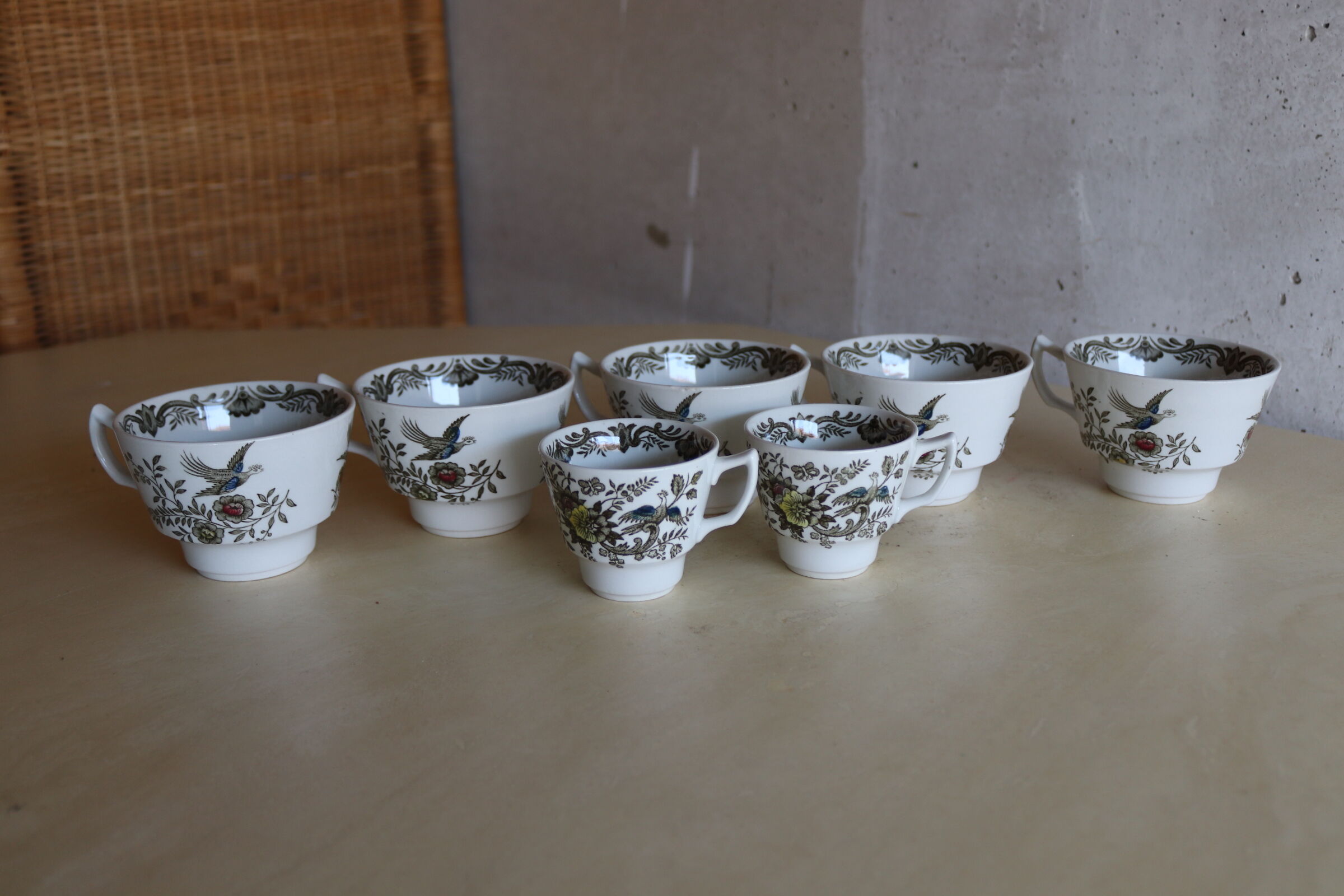 7 coffee cups Ridgway Stafordshire "Windsor"