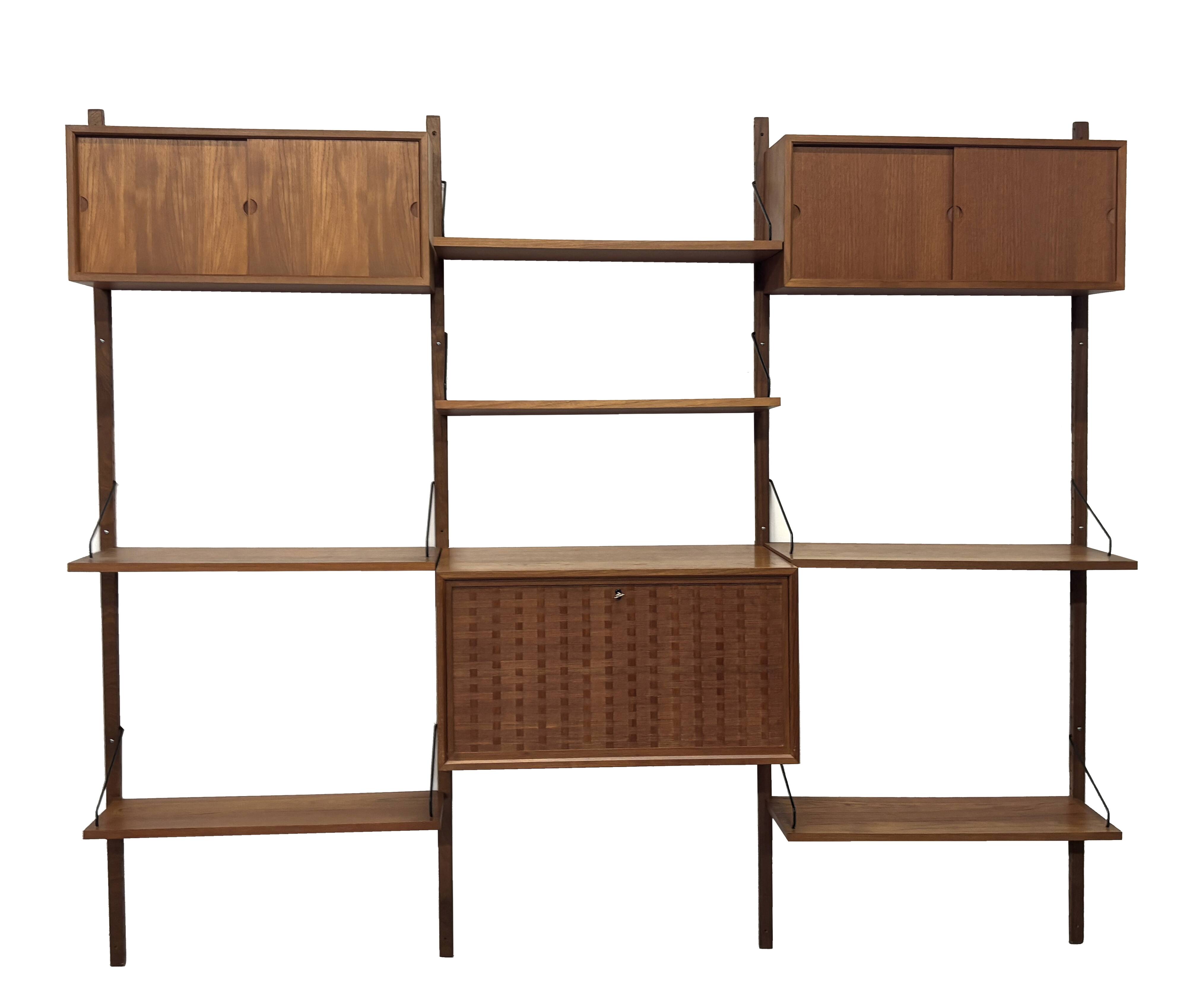 Vintage wall system Poul Cadovius Cado Design