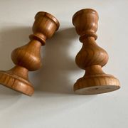 Pair of turned wooden baluster candlesticks, Scandinavian 1970s.