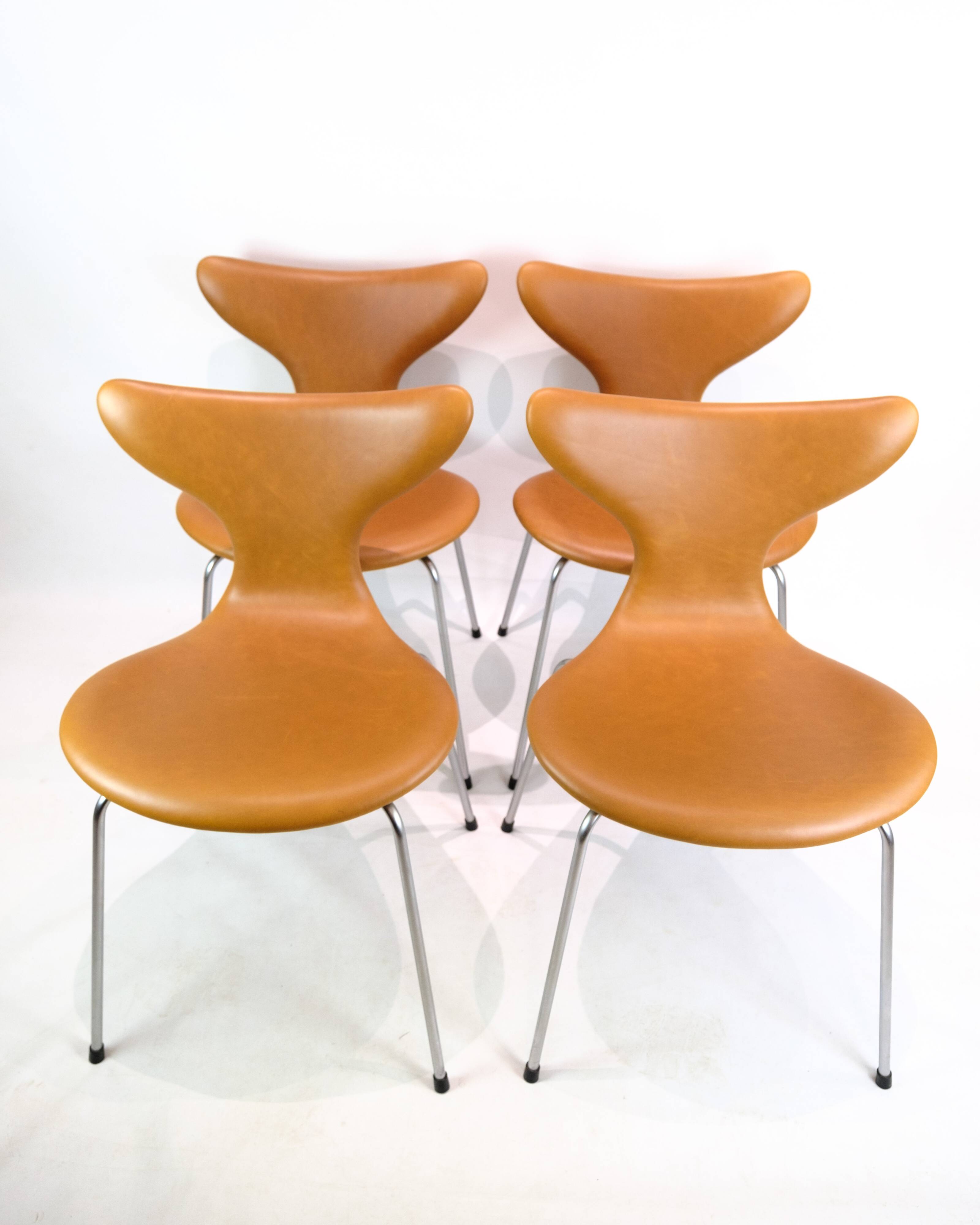 Set Of 4 Dining Chairs Model 3108 Lily/Seagull Made In Cognac Elegance Leather By Arne Jacobsen