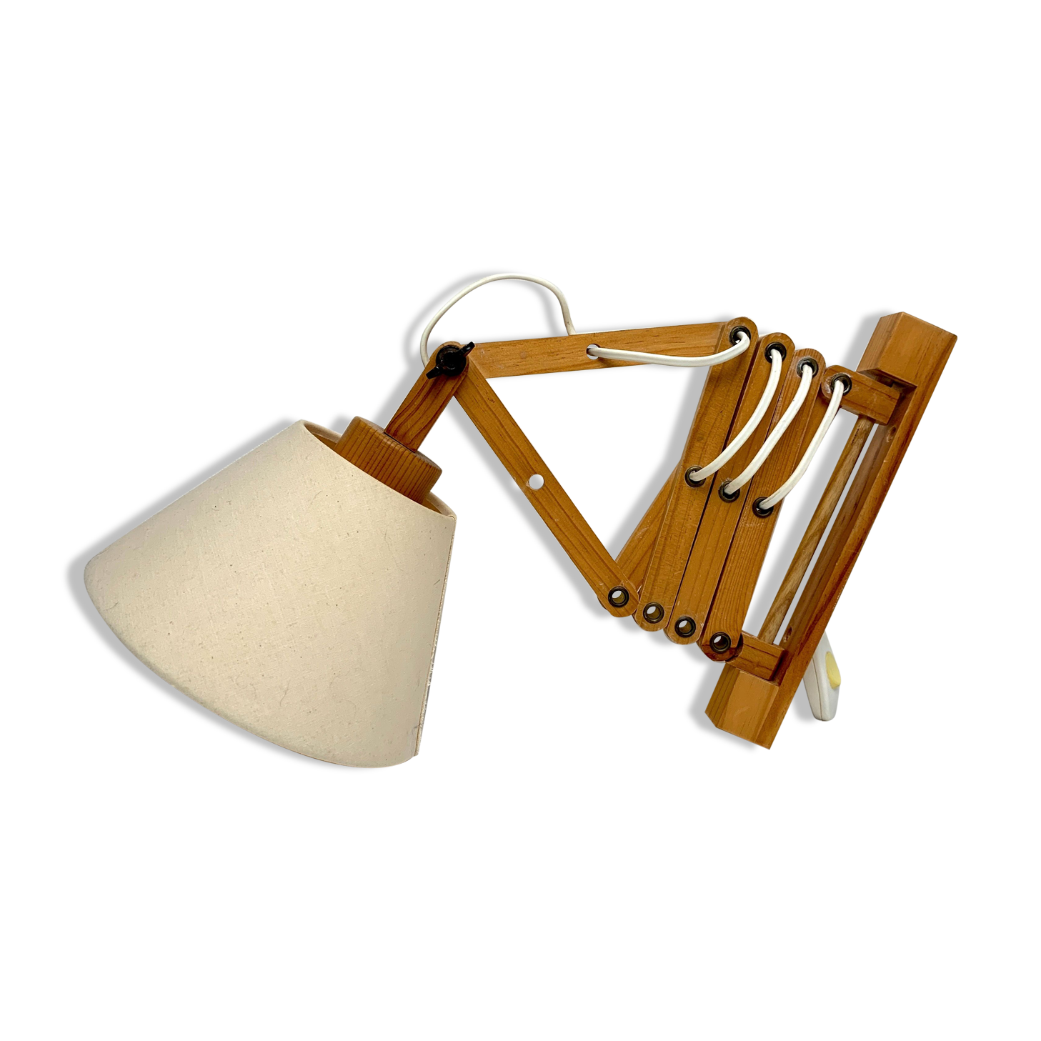 Applique accordeon extensible style scandinave en bois