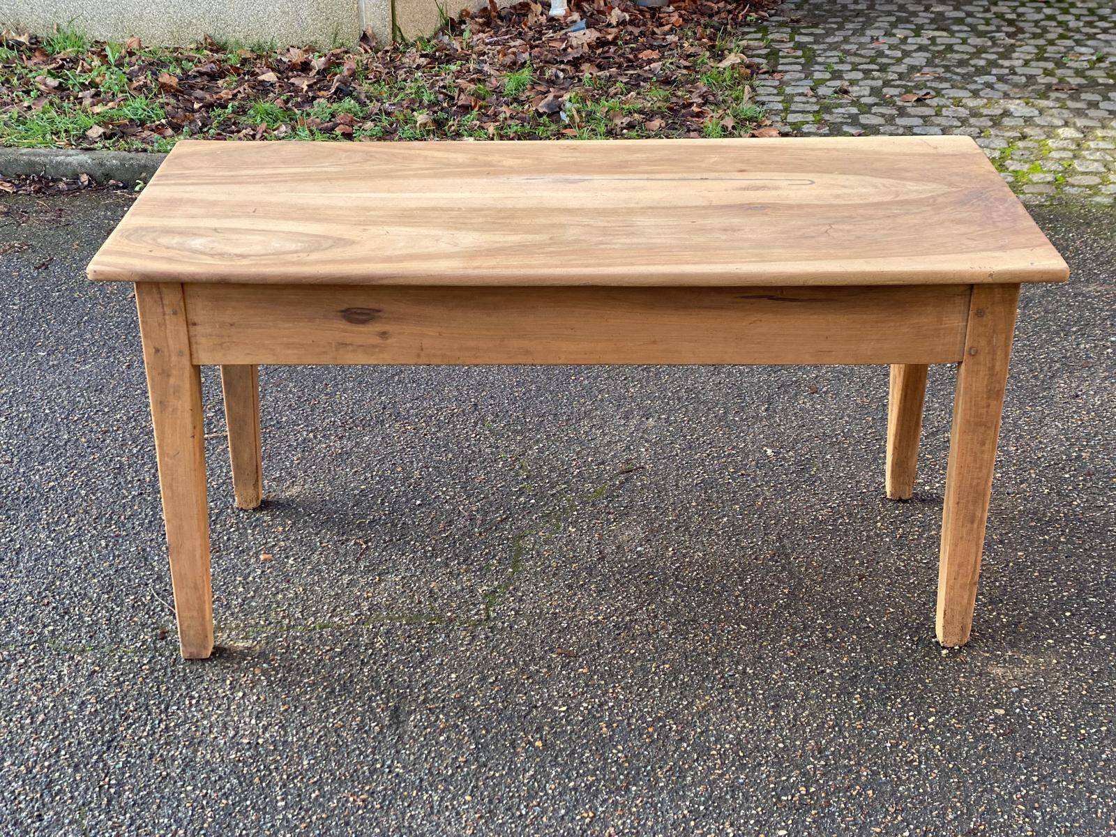 Renovated farmhouse table in solid oak from the 18th century with drawer, 150cm.