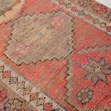 Tapis de couloir oriental vintage rose