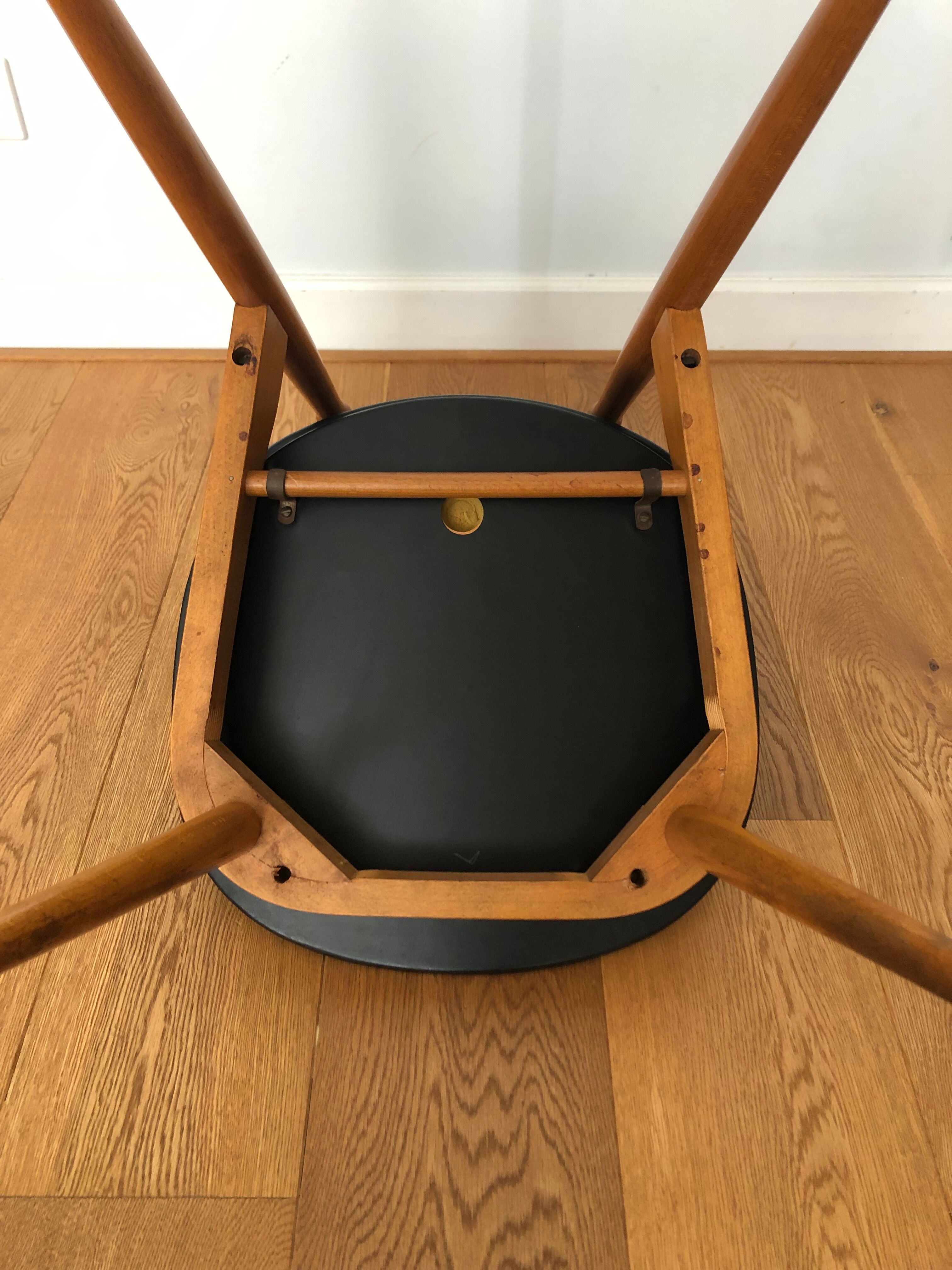 Set of 6 Pegasus chairs