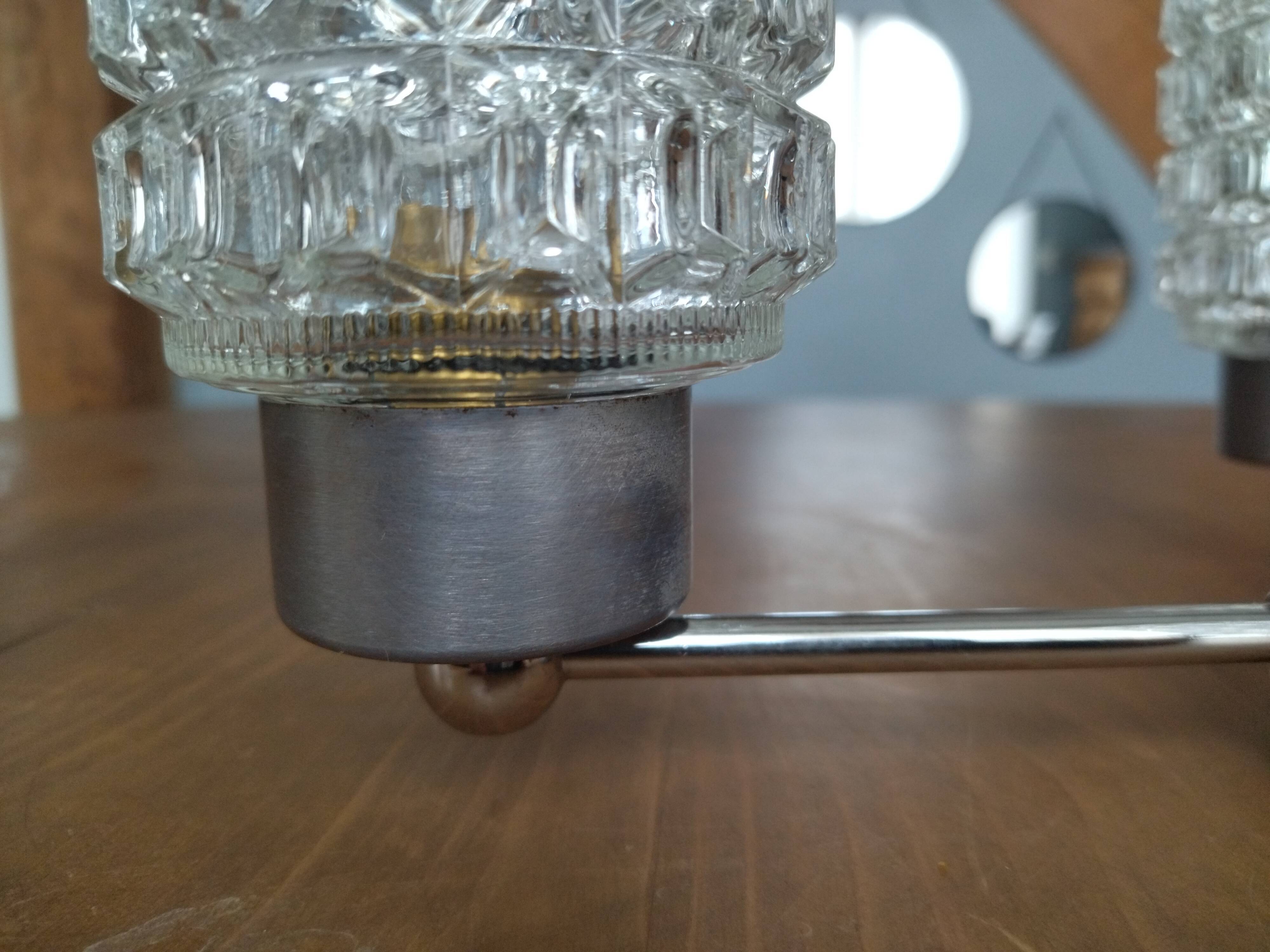 Suspension vintage avec 3 globes en verre ciselé