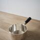 Pot à sauce en argent avec manche