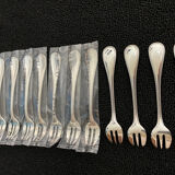 Christofle pearls 12 new oyster forks