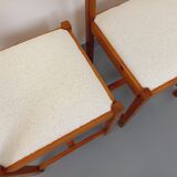 Pair of vintage chairs in pine and white terry fabric from the 70s