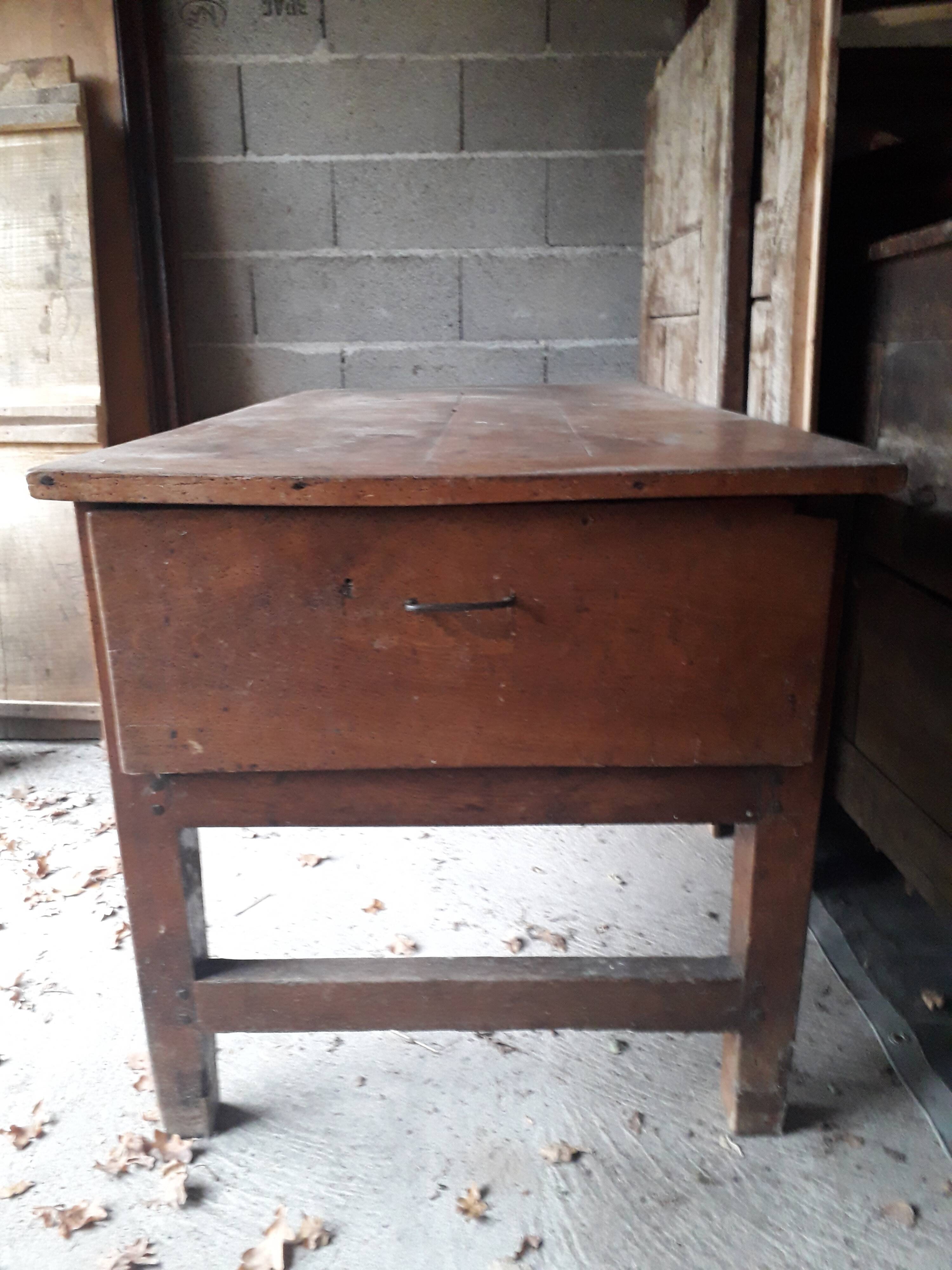 Drawer farm table