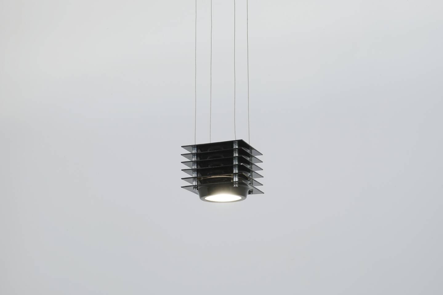 Ettore Sottsass suspension Hikary ed. Skipper circa 1980