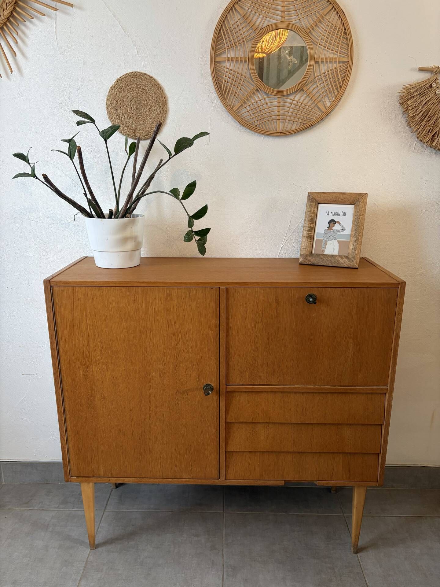 Meuble de rangement / étagère vintage
