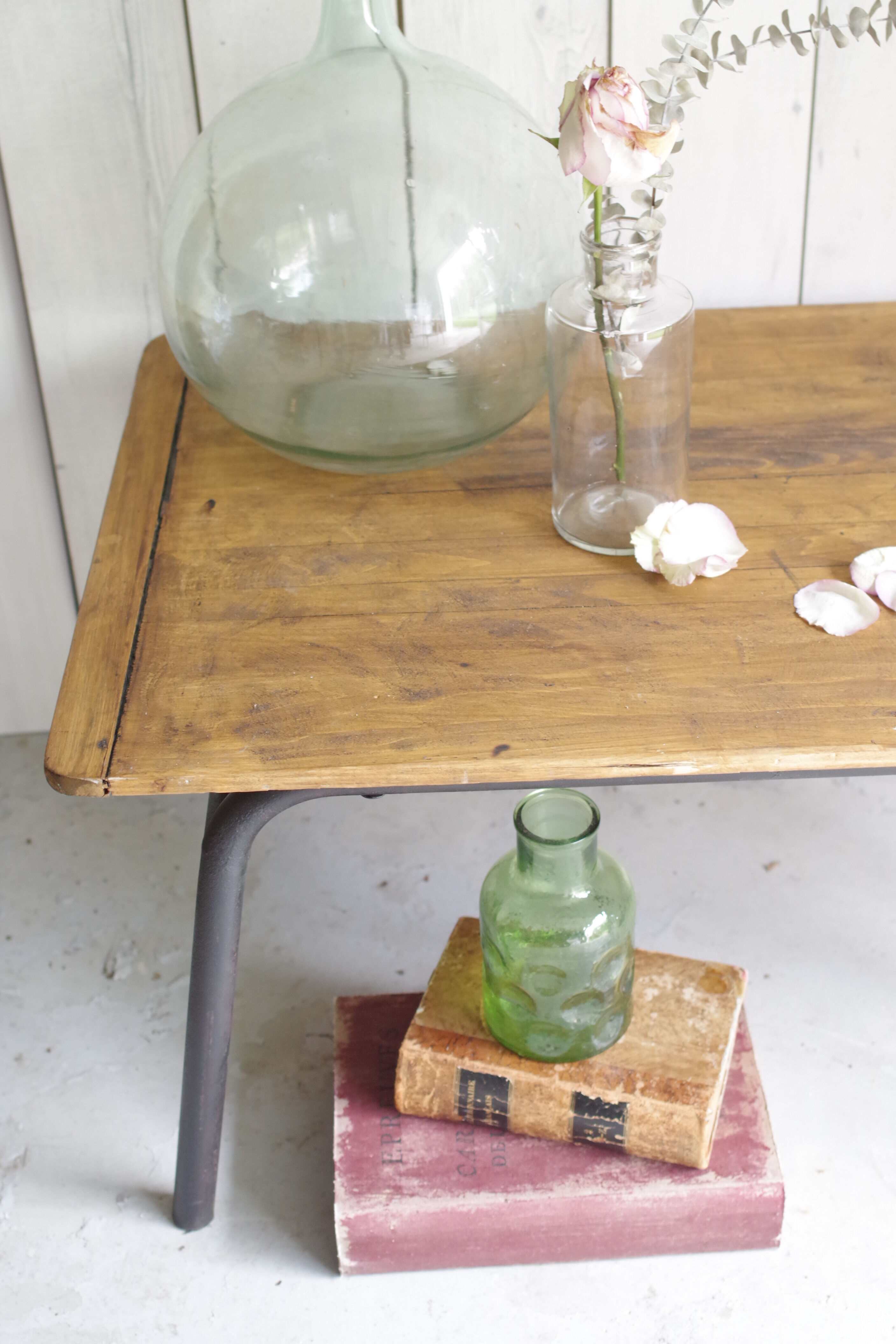 Vintage metal and wood coffee table 60