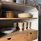 Rustic bonnet maker