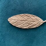 8 vintage leaf shaped knife holders