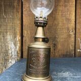 Kerosene lamp bee