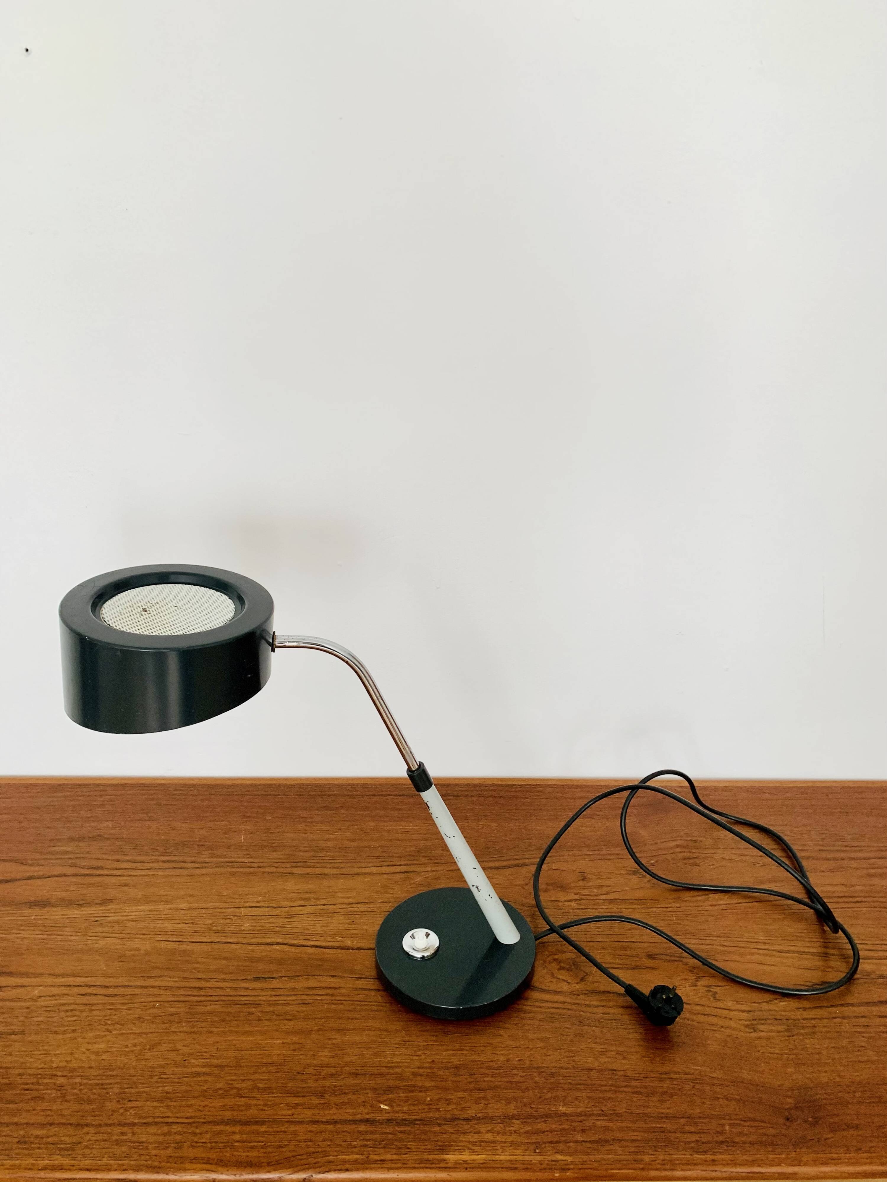 Lampe de table industrielle en métal français