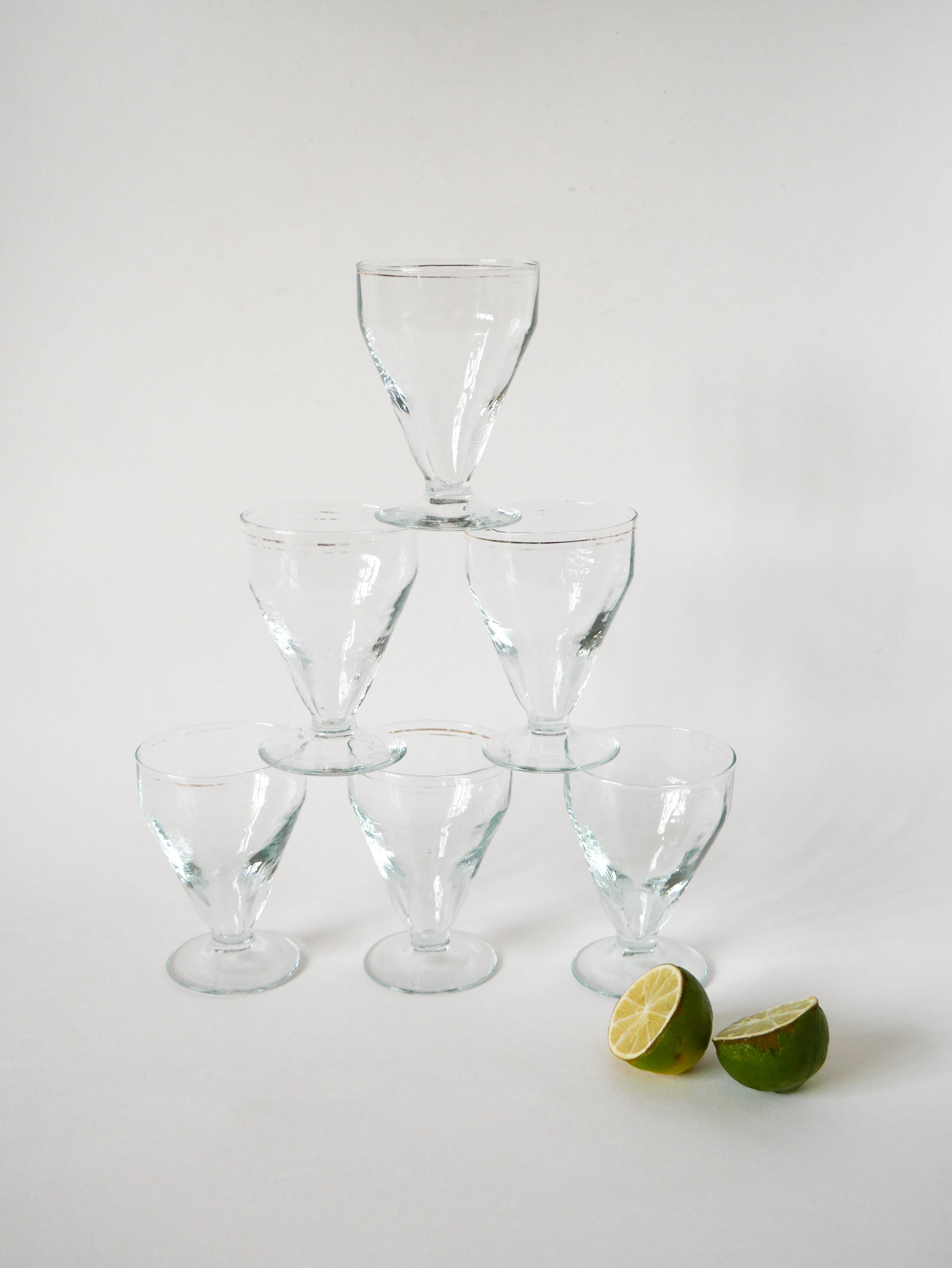 Set of 6 blown glass wine glasses from the early 20th century