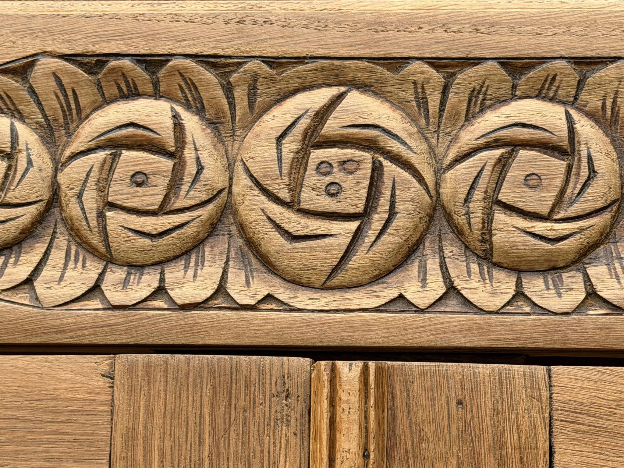Parisian wardrobe with bevelled glass, blonde oak, Art Deco 1930.