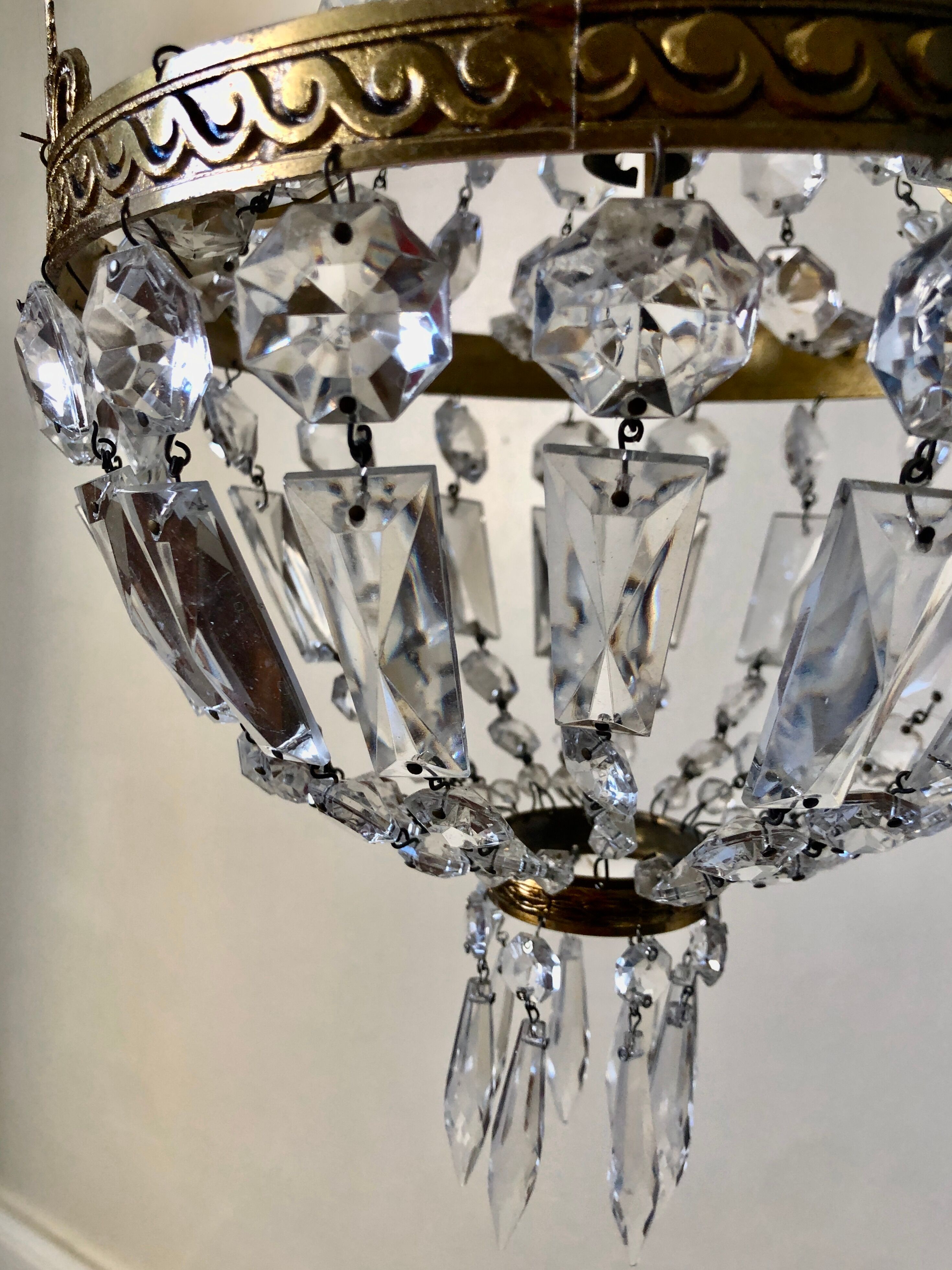 Hot air balloon suspension