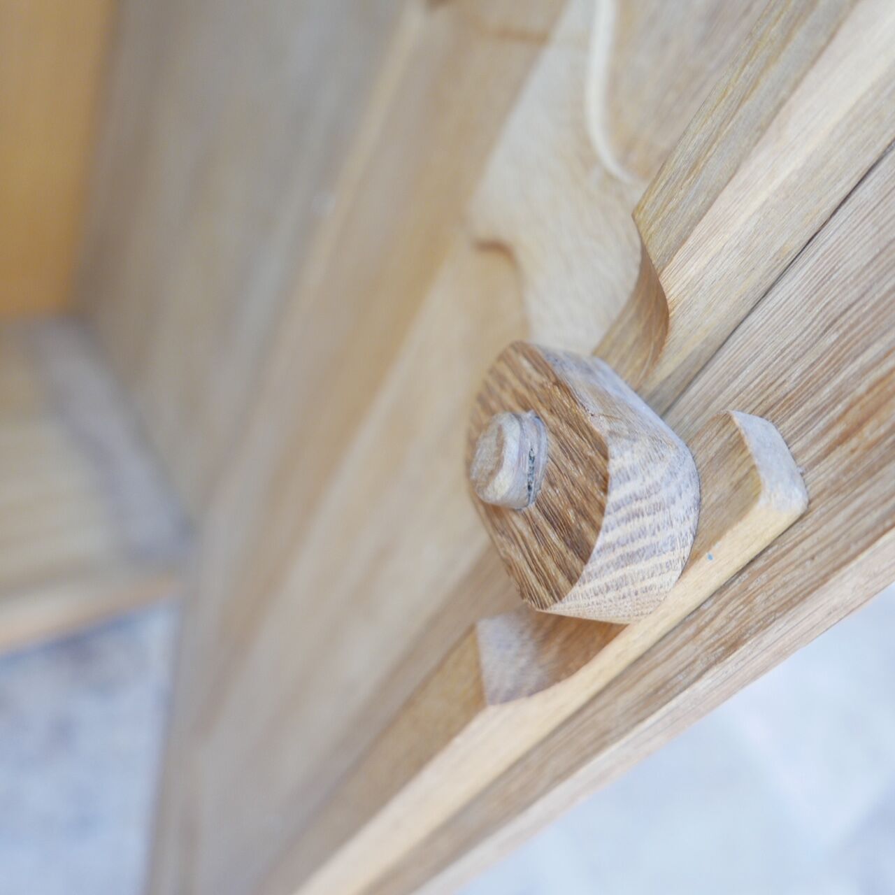 Guillerme et Chambron oak wardrobe