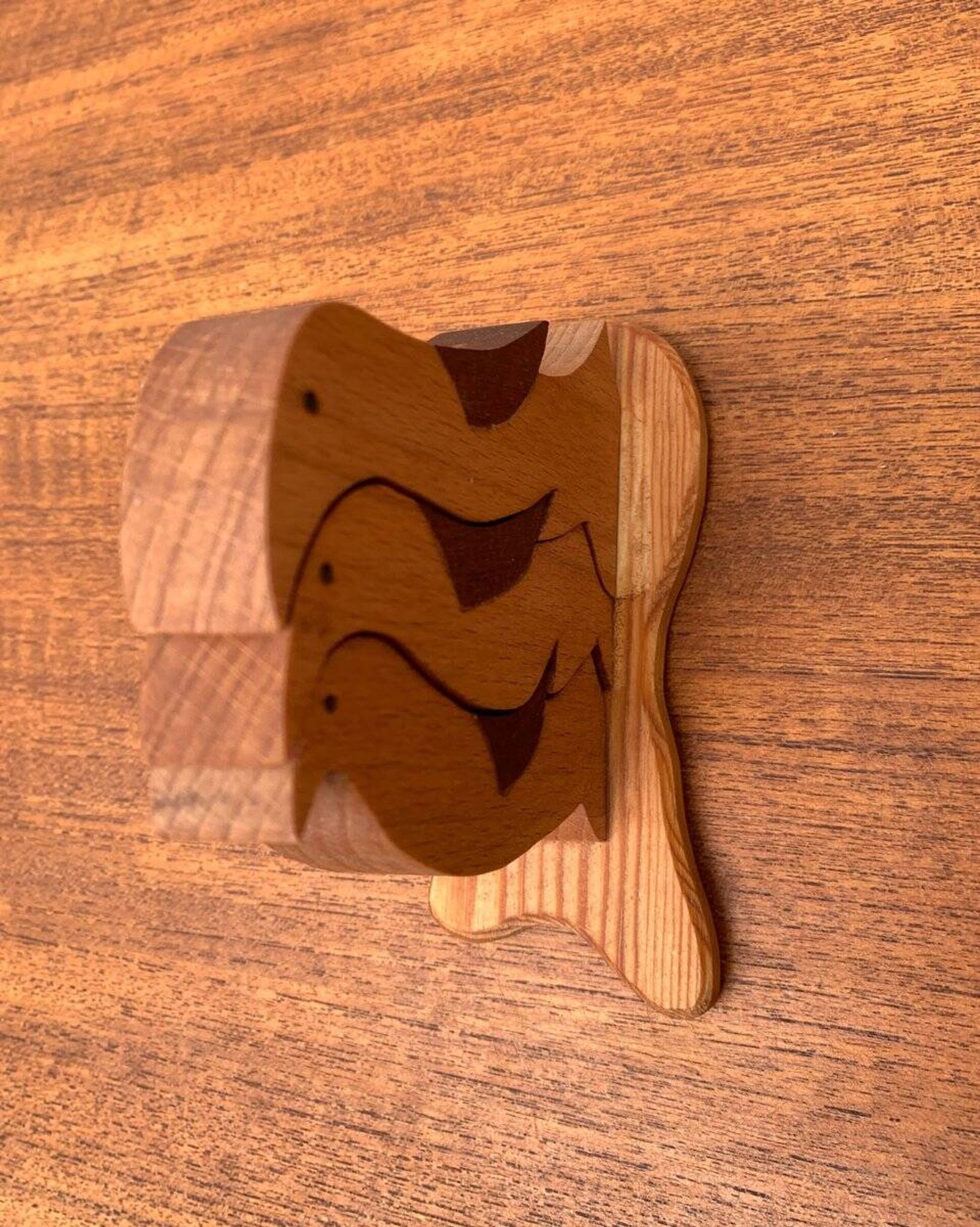 Vintage wooden penguin sculpture, set of 3.
