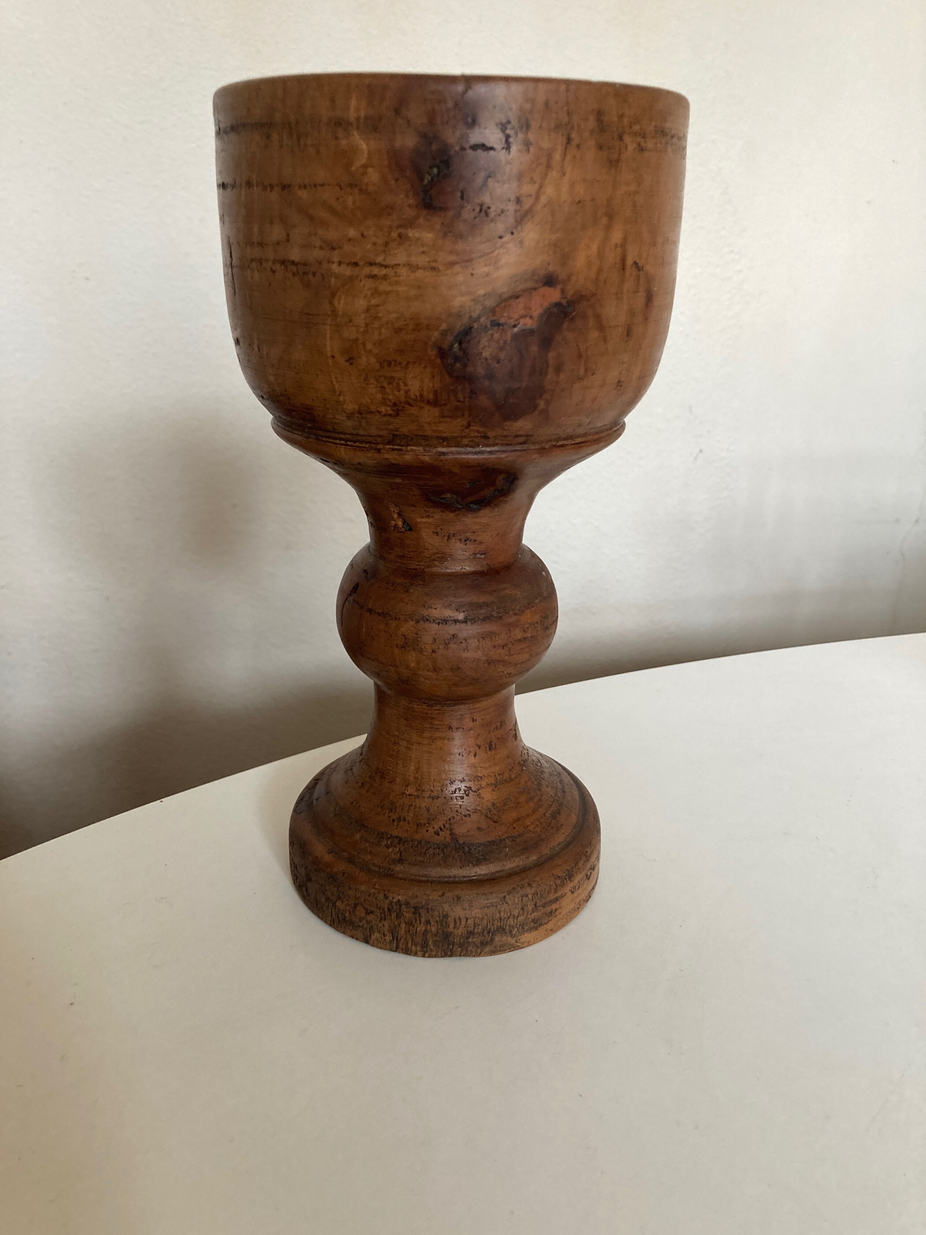 Pot cover 19th neo classic solid wood turned H24cm