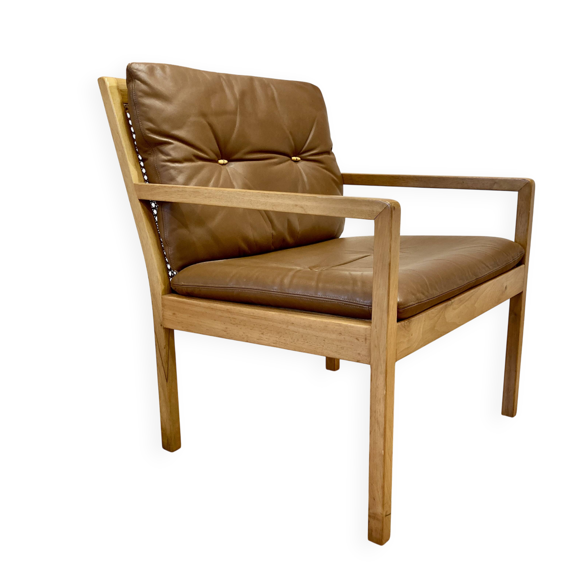 Scandinavian design leather armchair "Bernt Petersen" 1960.