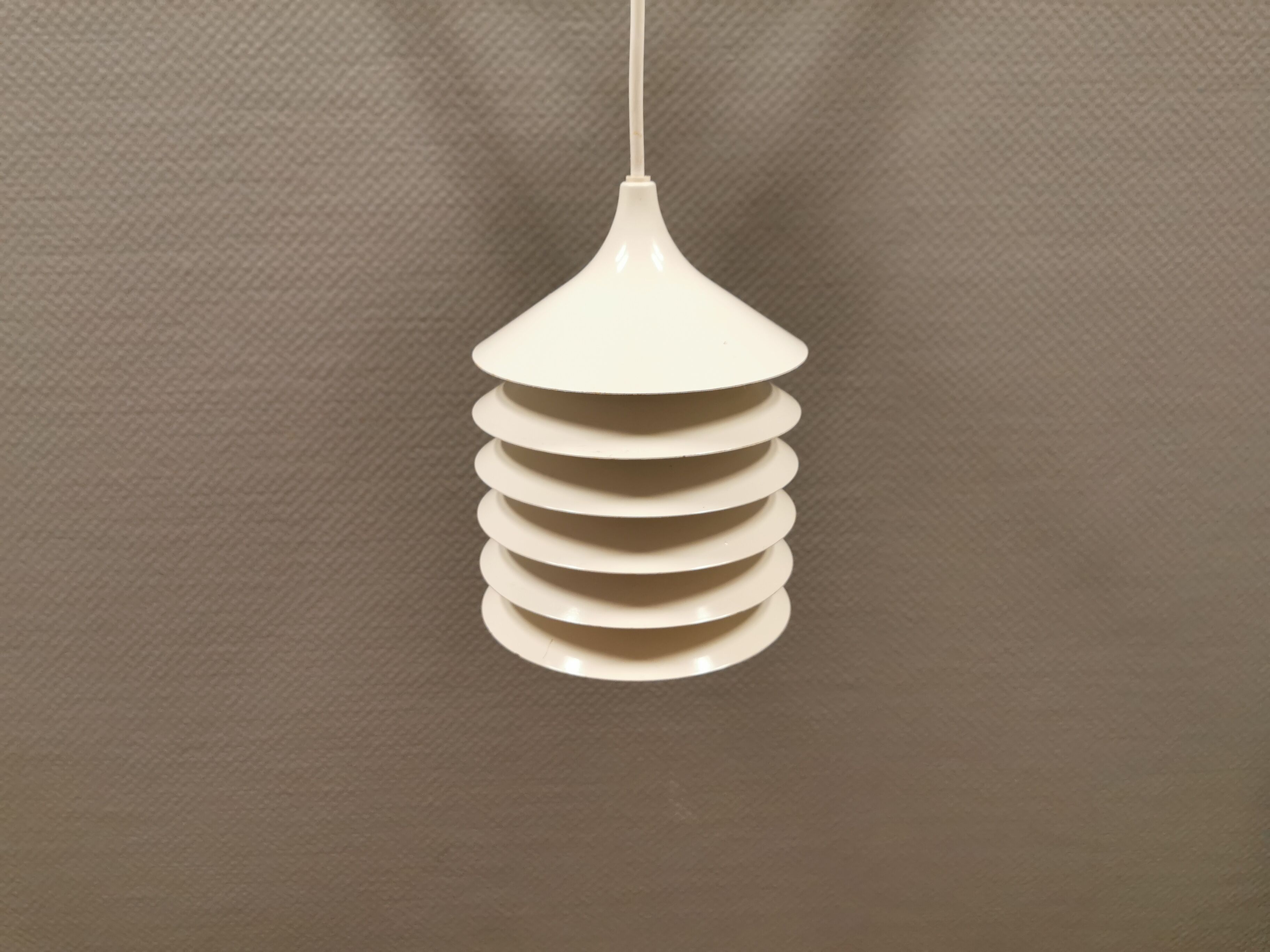 Suspension IKEA Duett, design de Bent Gantzel-Boysen,