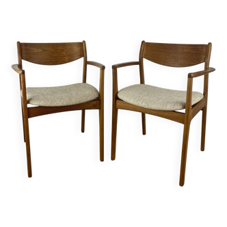 Pair of Danish armchairs by PE Jorgensen