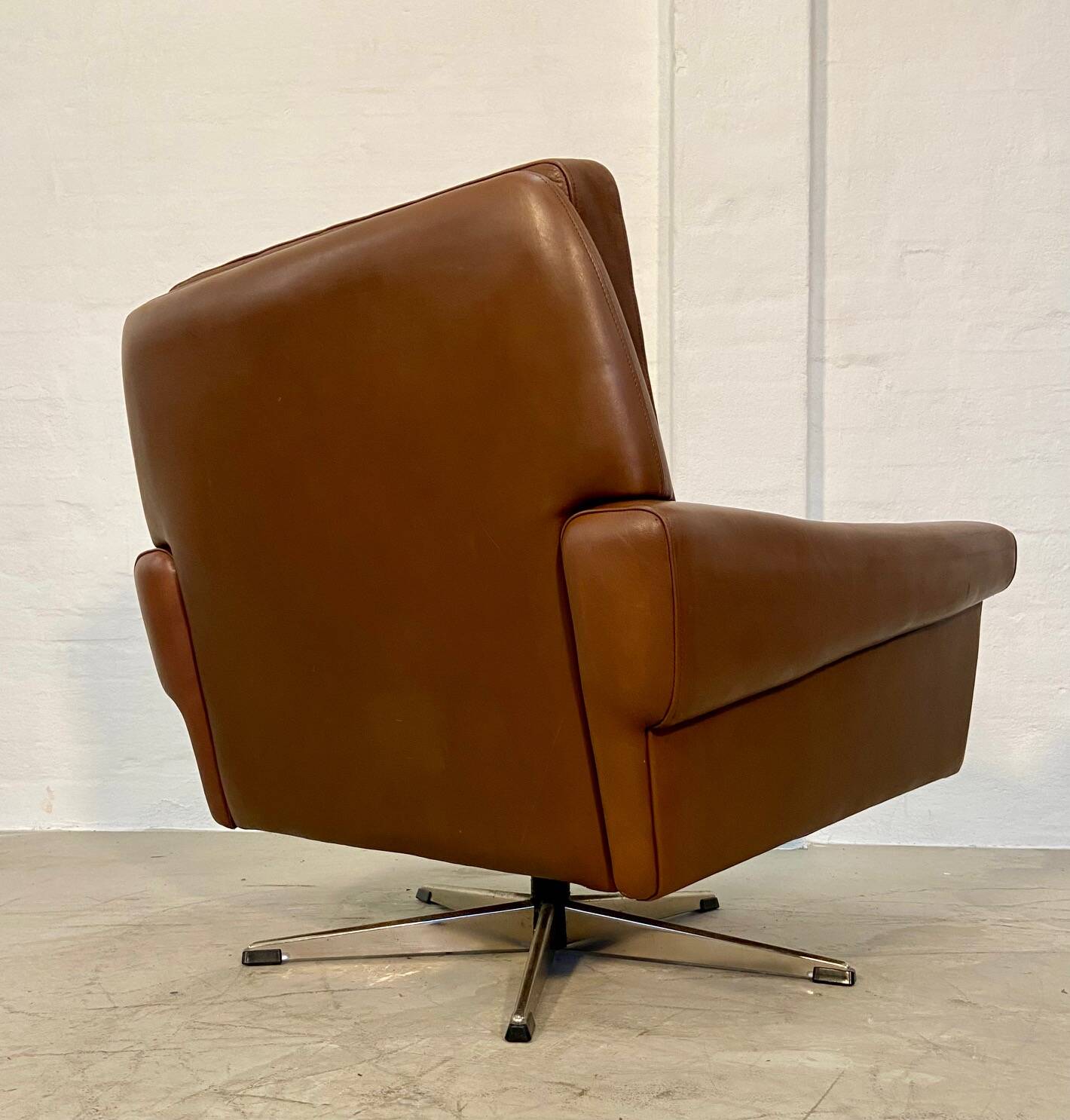 Vintage danish retro mid-century svend skipper brown leather chair & stool 60s