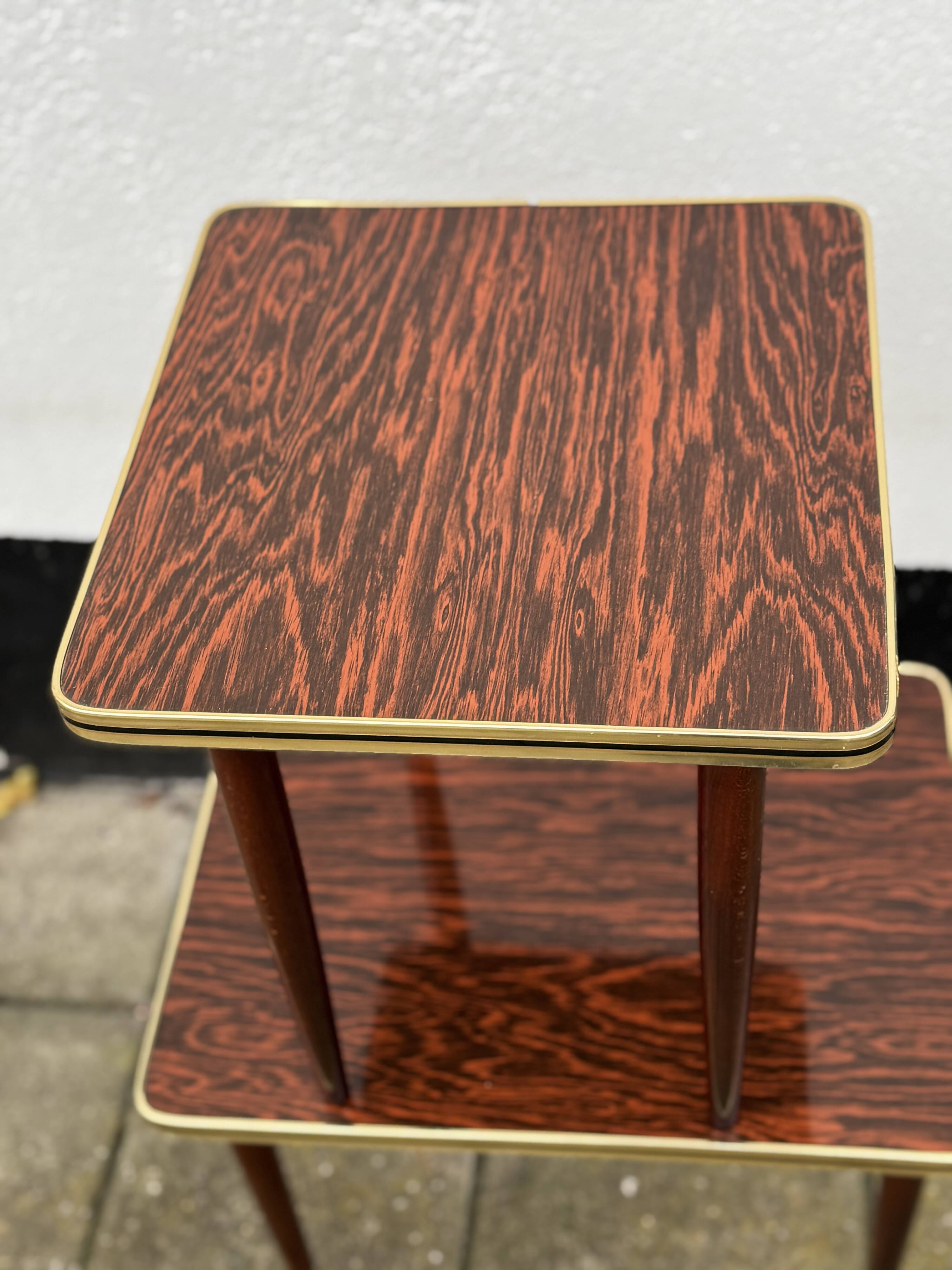 Formica Nesting Table set
