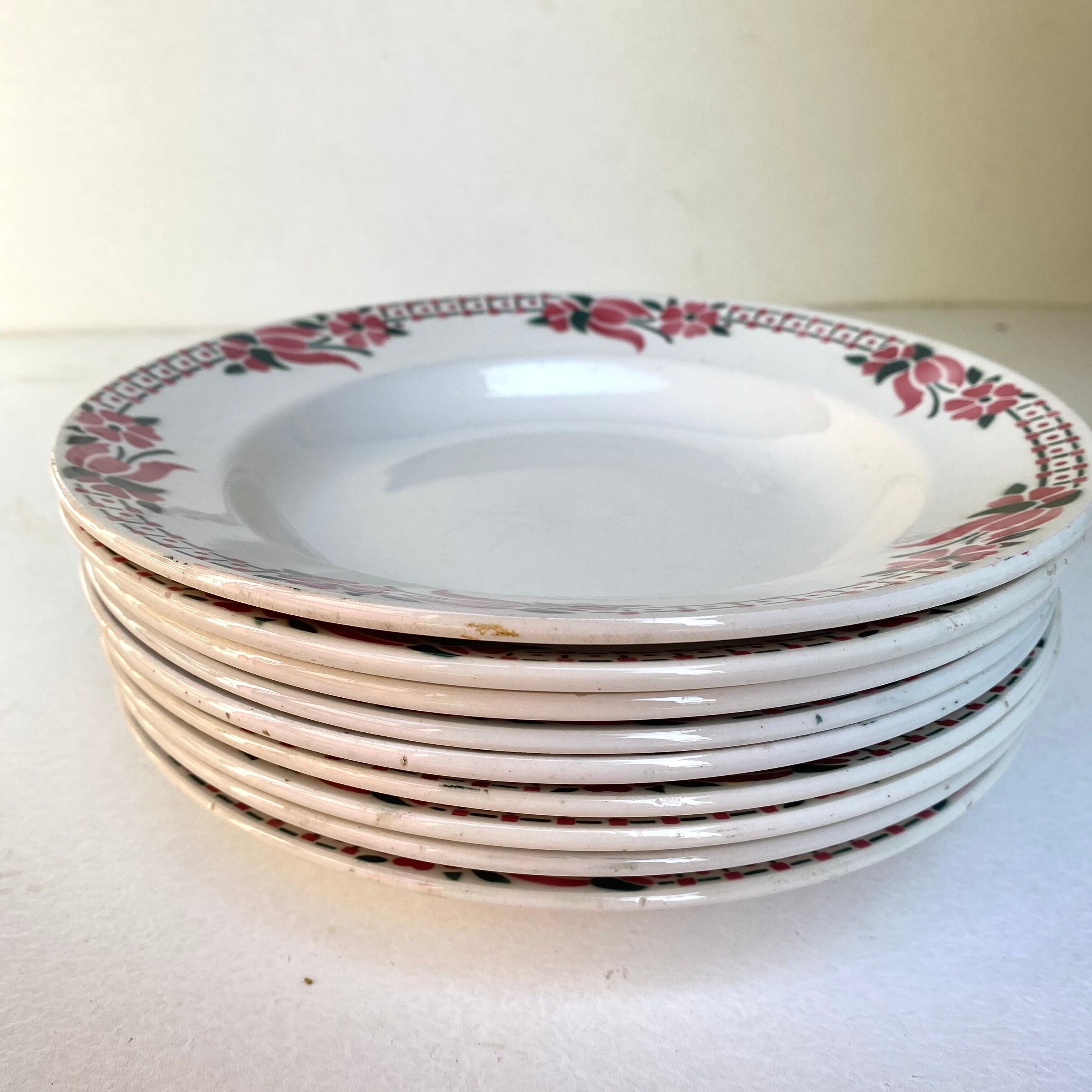 Hollow plates Saint Amand