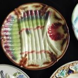 Assiettes d’asperges anciennes françaises en barbotine
