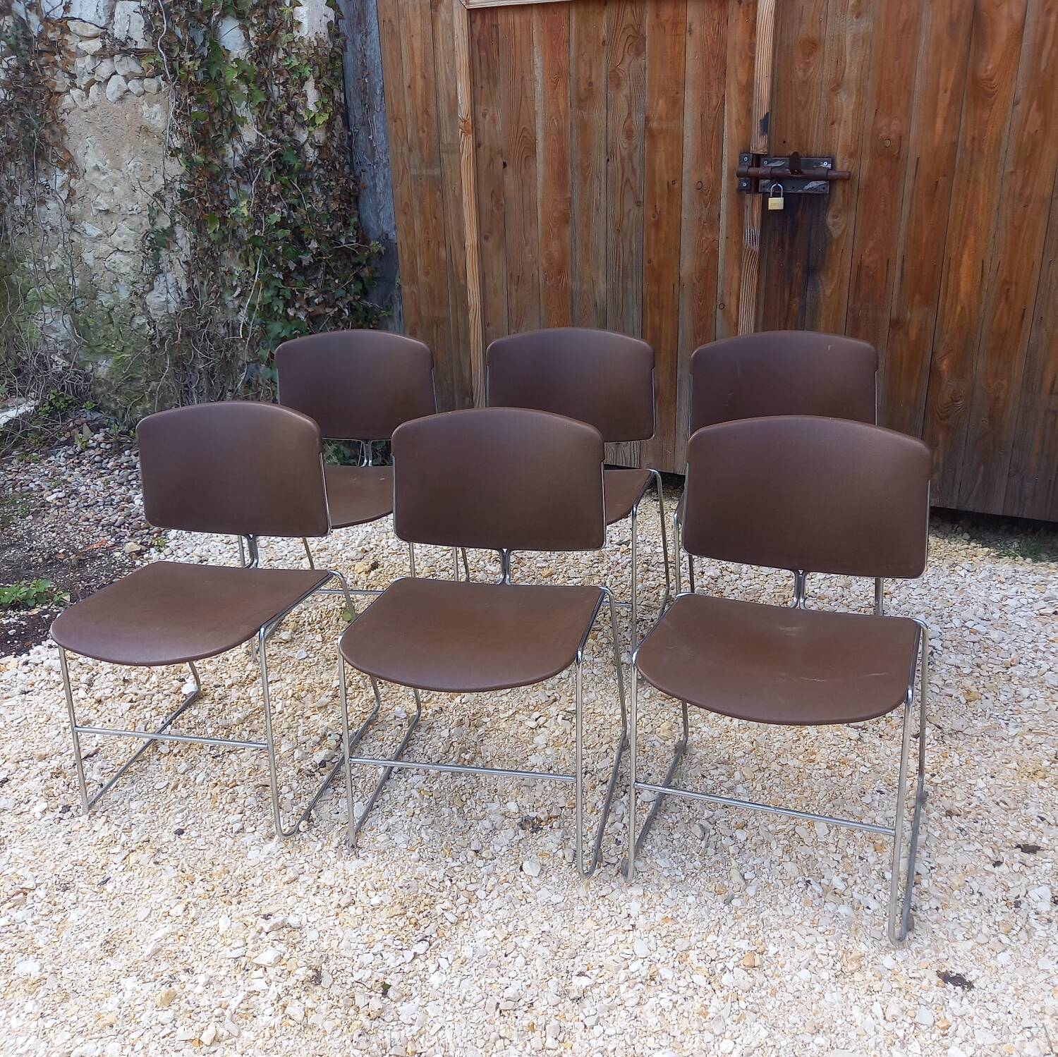 Lot de 6 chaises empilables
