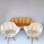 2 fauteuils œuf et canapé par Paged des années 50