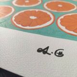 Orange paint