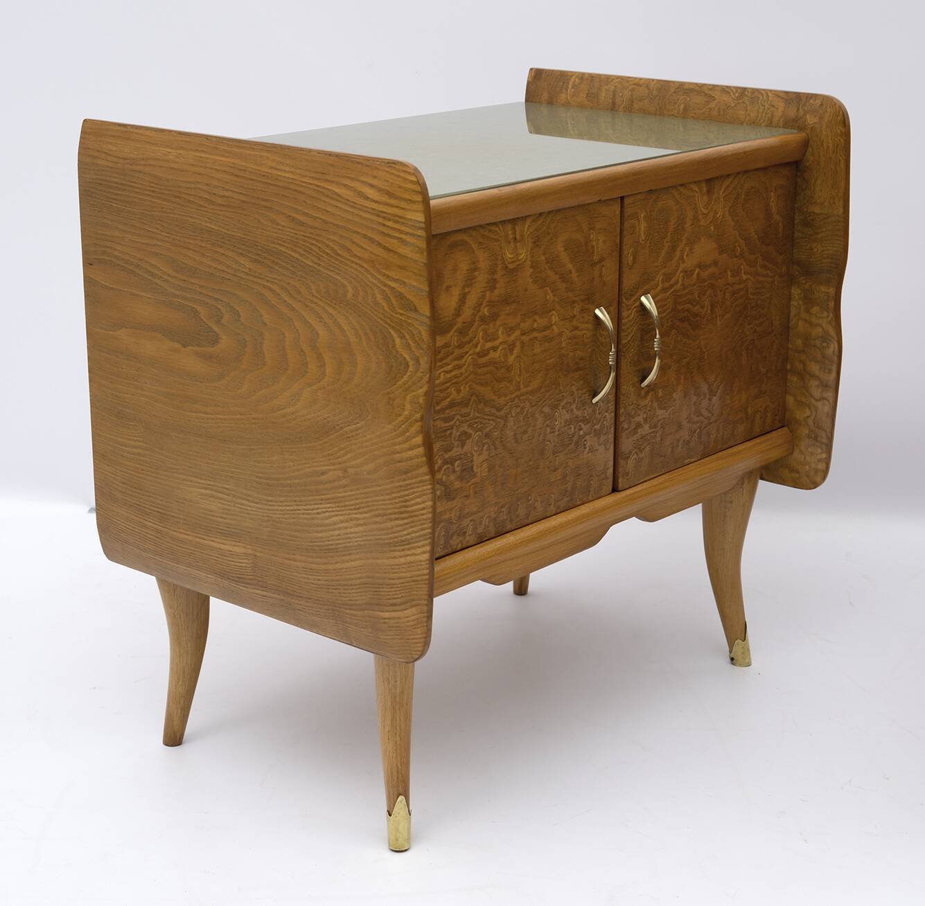Pair of Art Deco Italian Bedside Tables White Ash Briar, 1920s