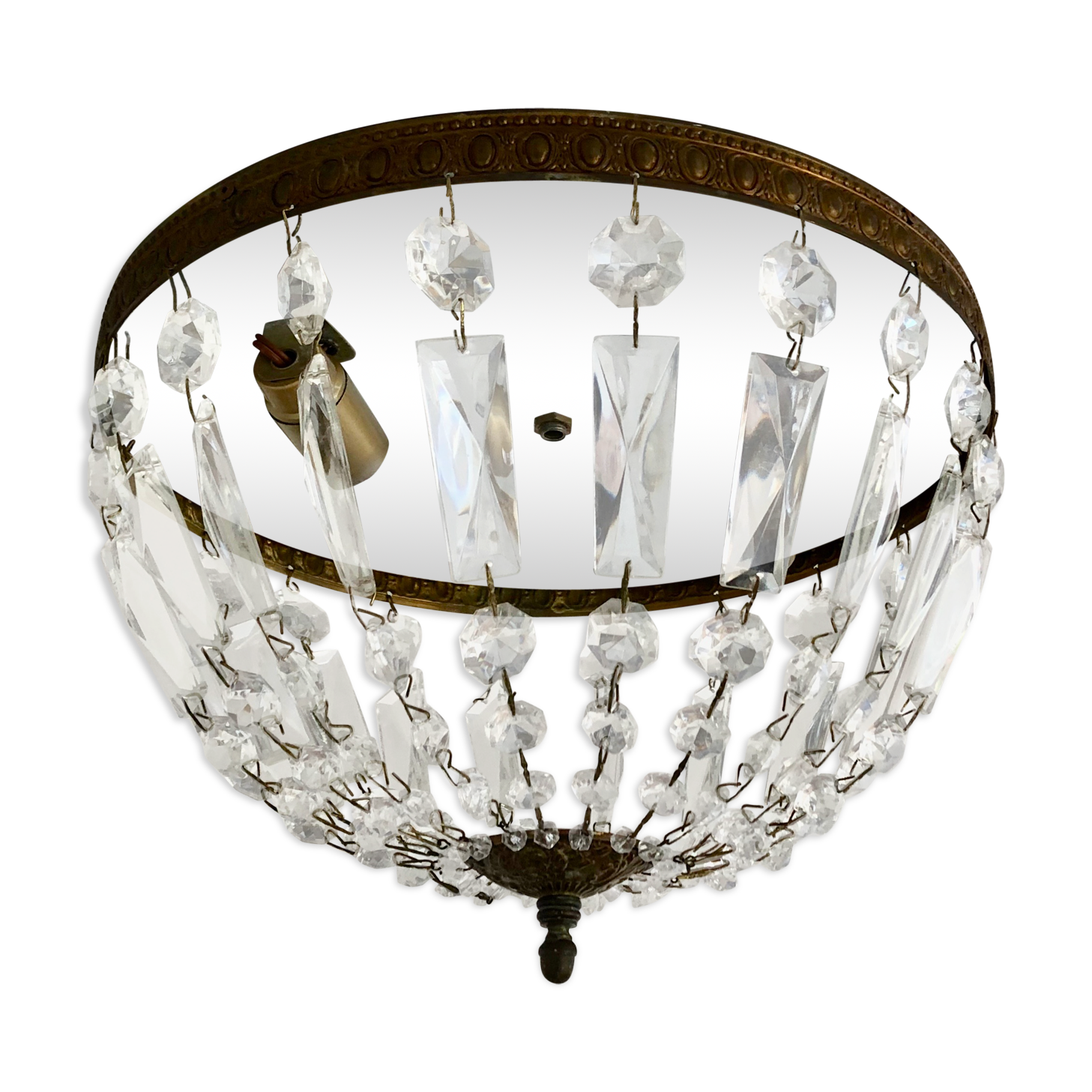 Bronze ceiling and crystal stamps