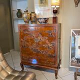 Lacquer side cabinet