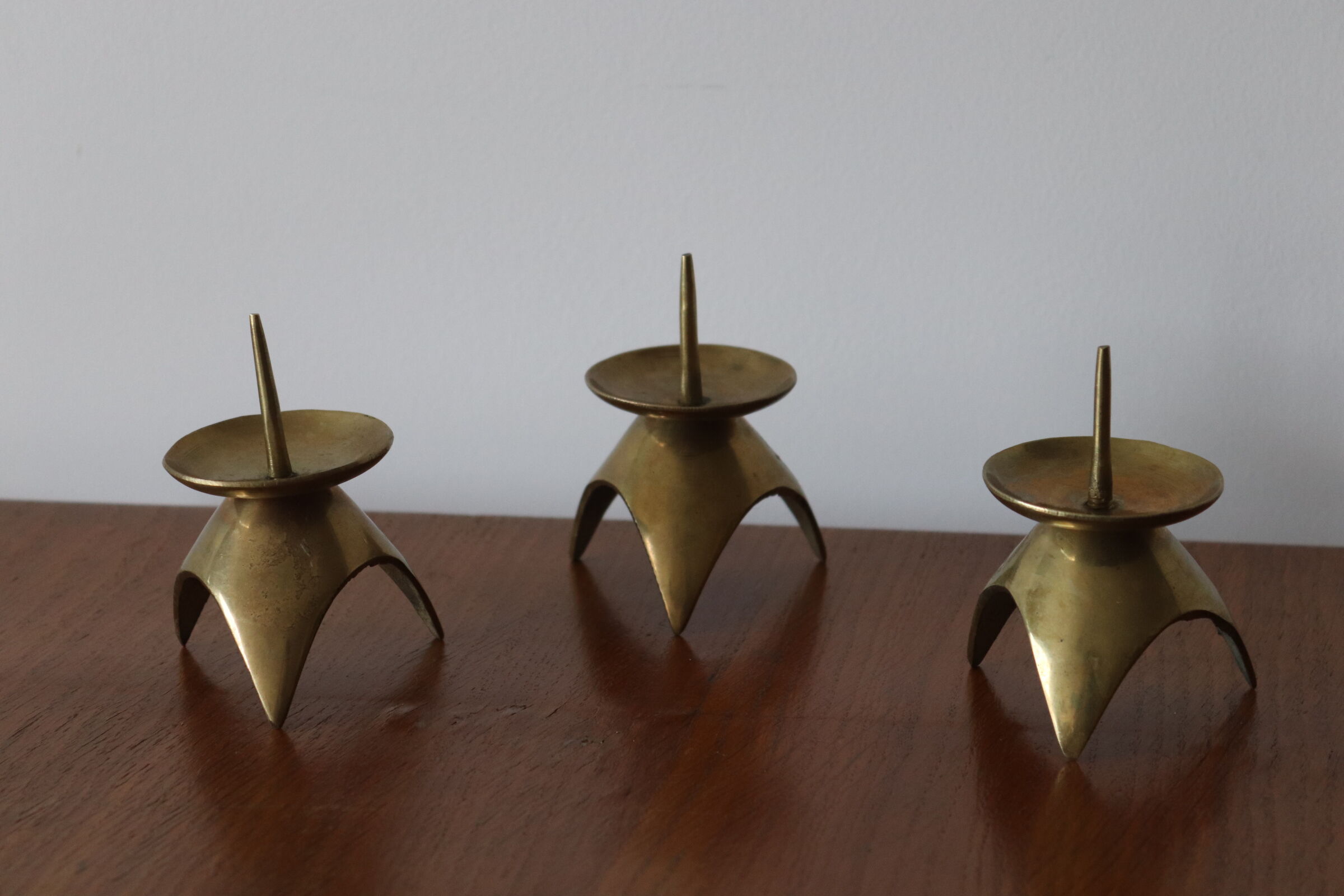 Set de 3 bougeoirs en laiton