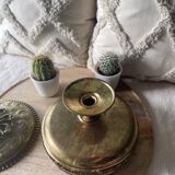 Ancien brûleur d’encens en laiton ou boîte en laiton