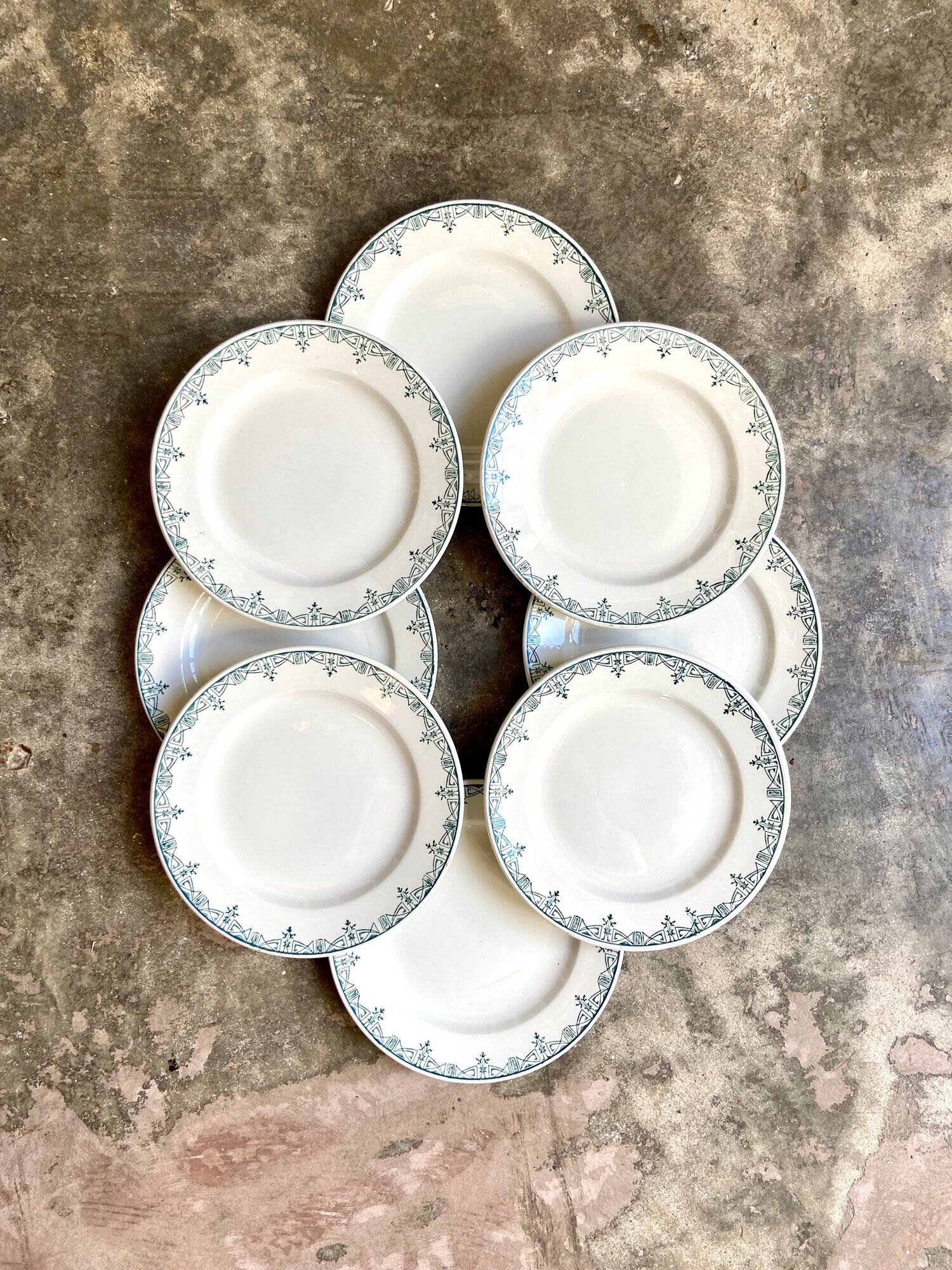 8 dessert plates St Amand & Hamage in iron earth