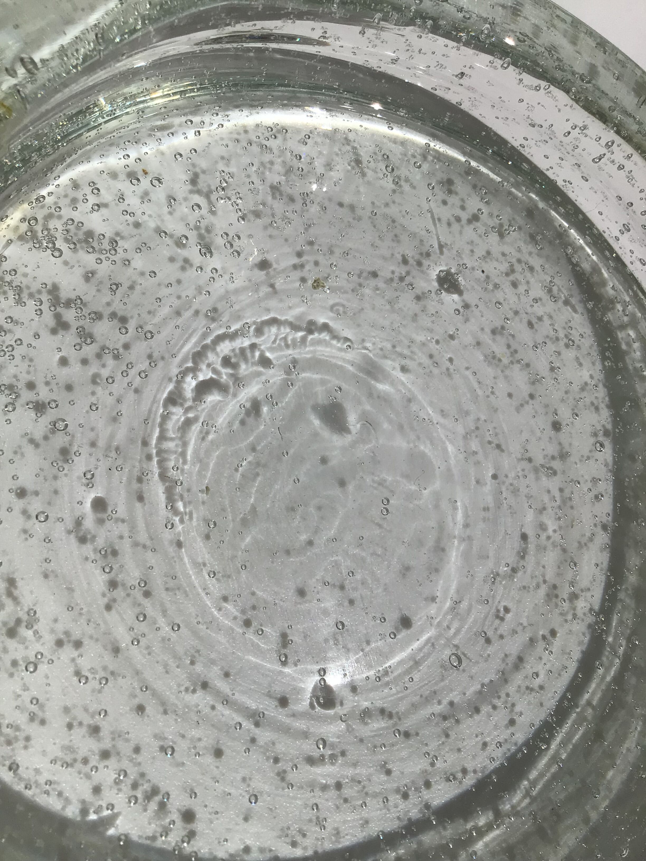 Vacuum pocket blown glass bubbled glassware Bendor