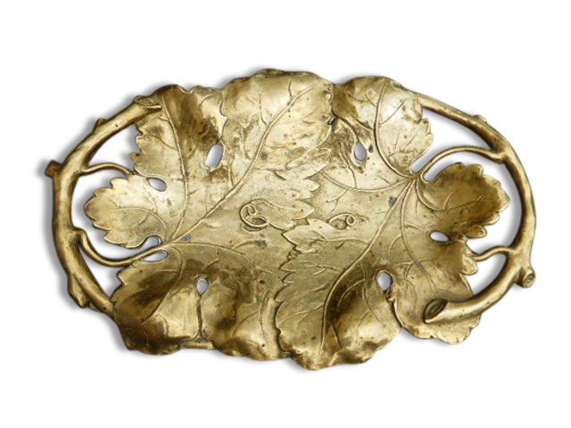 Cup a fruit, in the form of brass, copper, former fig leaf