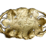 Cup a fruit, in the form of brass, copper, former fig leaf