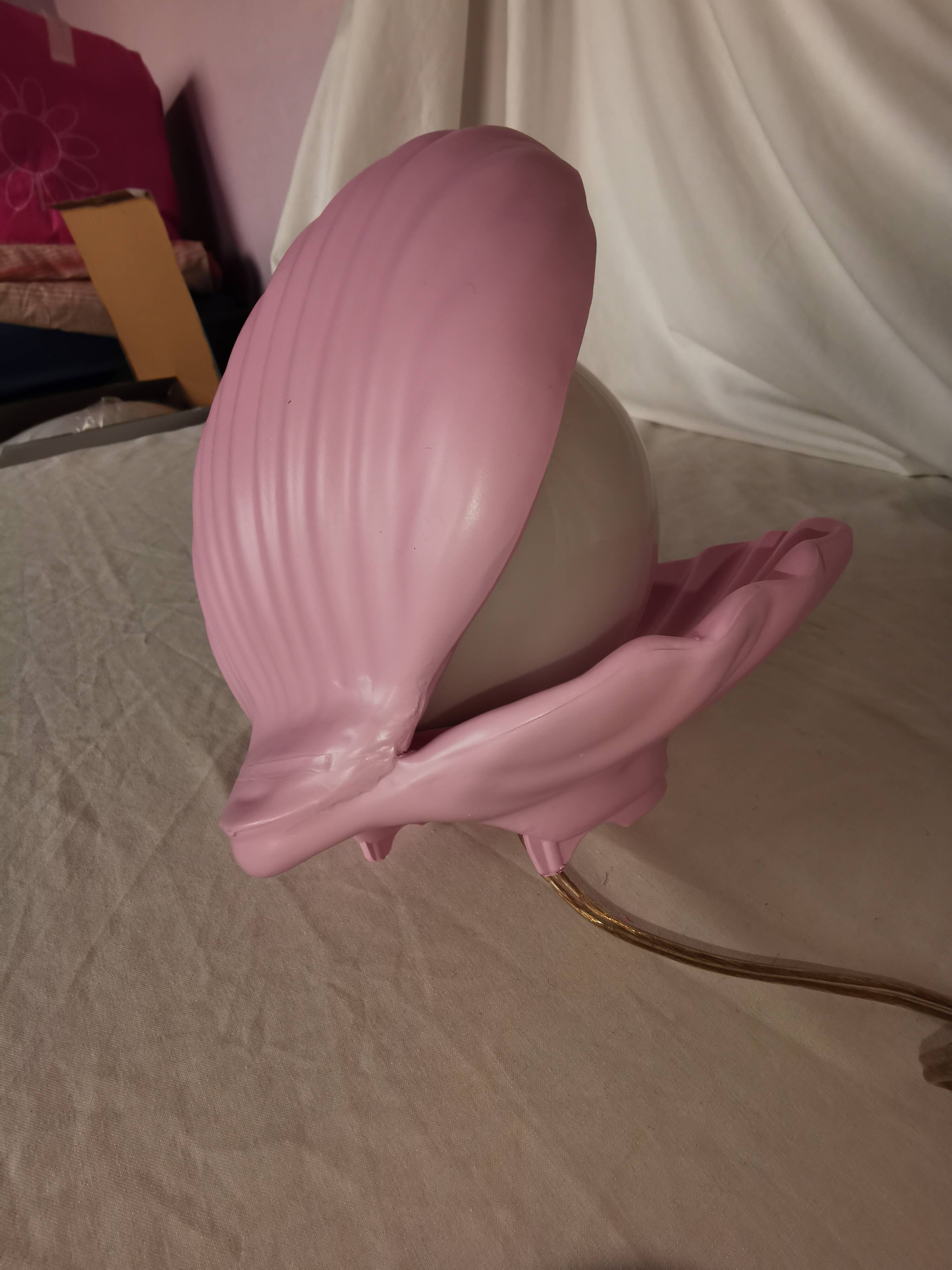 Pink shell and opaline pearl lamp, Saint-Jacques, France, 1970