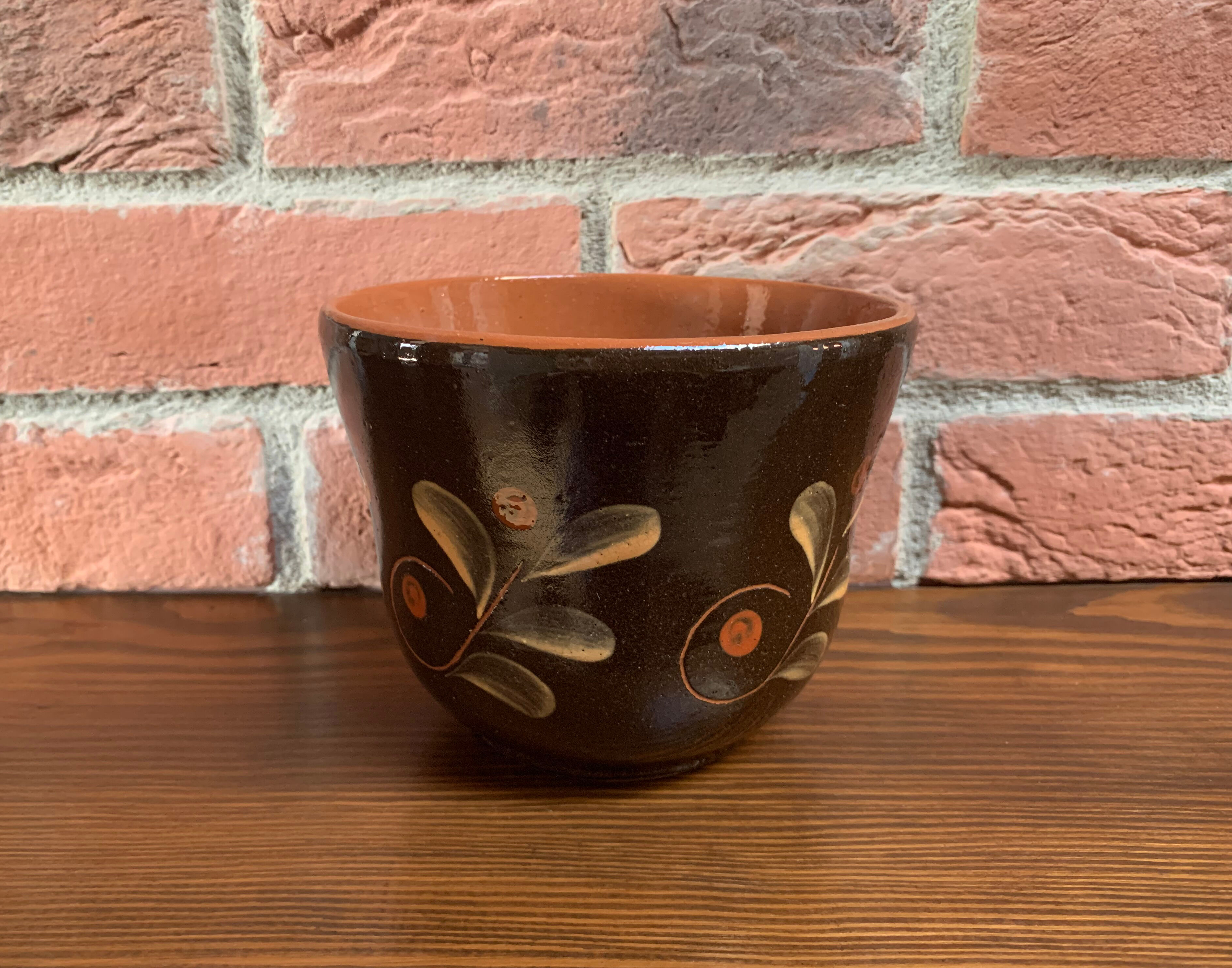 Dark Brown East German Planter with Floral Motif in the Style of Khokhloma