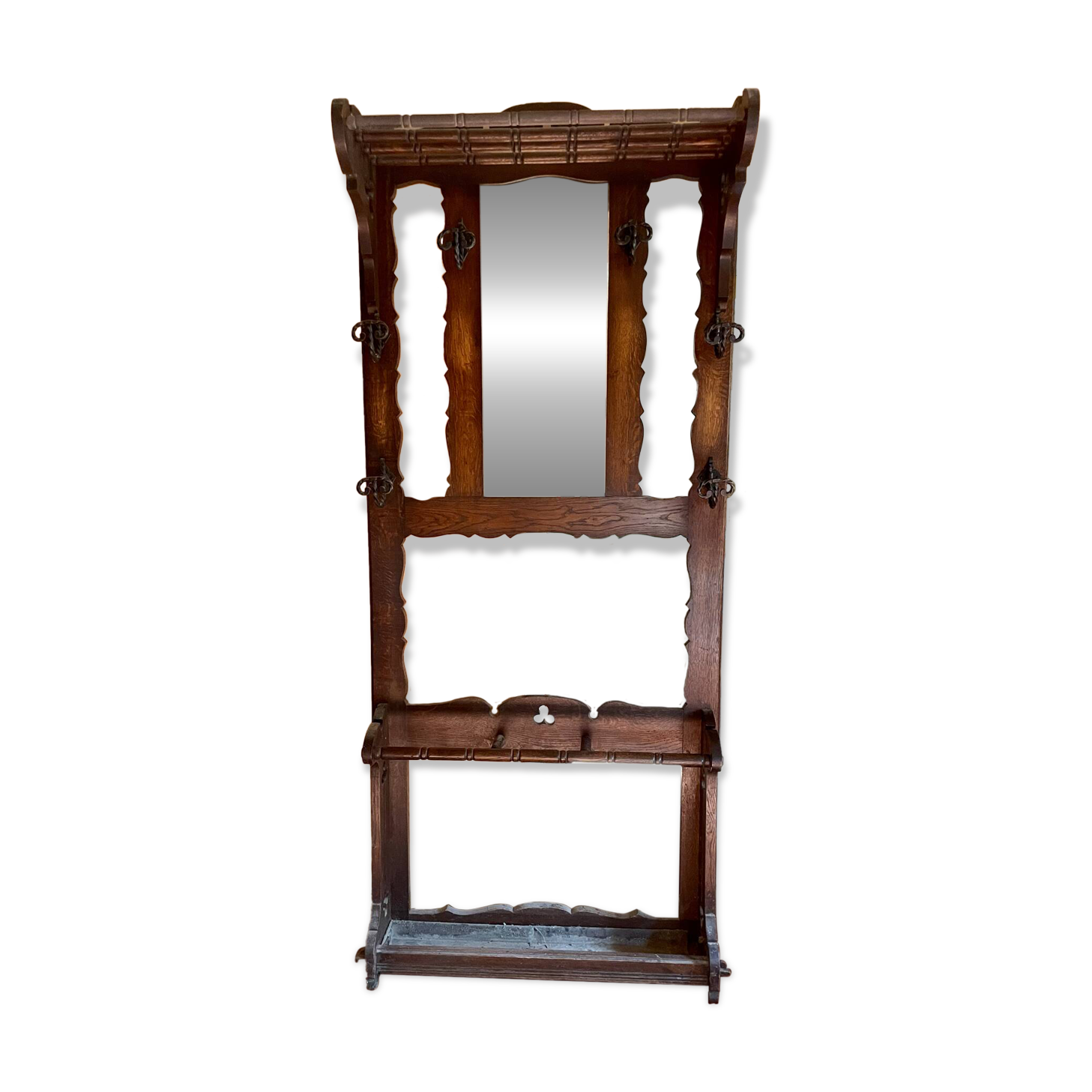 Wardrobe from the late 19th century